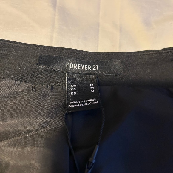 NWT Ladies Vest - Picture 2 of 2